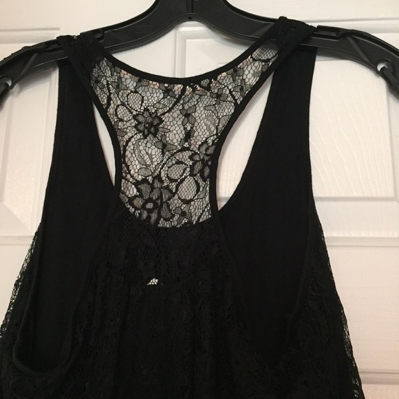 Express Lace Bubble Racerback Tank- Black- SMALL - Picture 3 of 7